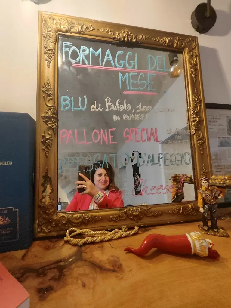 Manuela Lenoci_MuhBar - formaggi & vini artigianali_Altamura_review