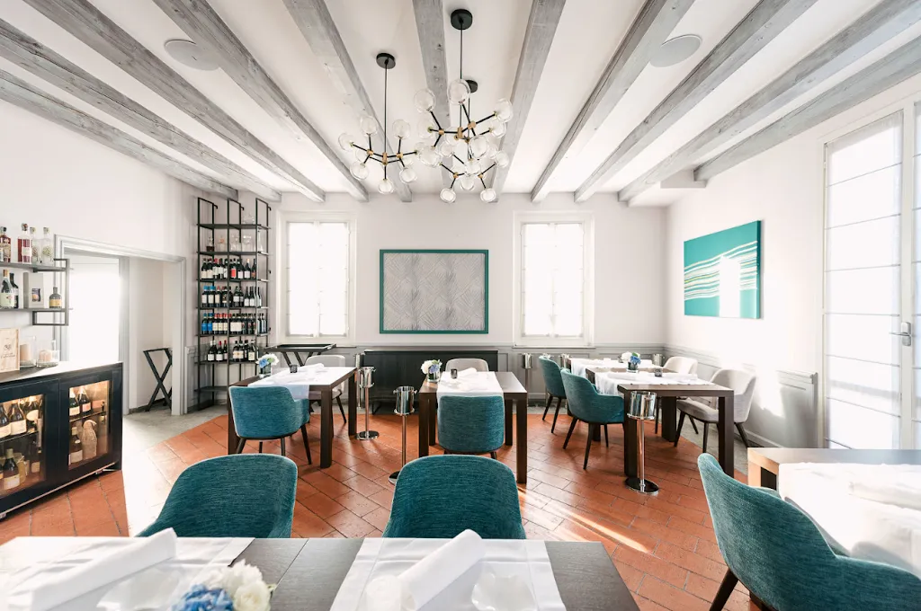 Ristorante Atelier Montecostone restaurant in Galliate Lombardo