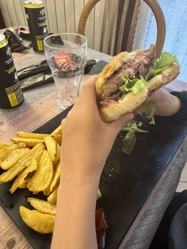 Martynas Jurkšaitis_Ristorante Pizzeria al Sole_Gallo-Tre Re-Mezzana Corti_review