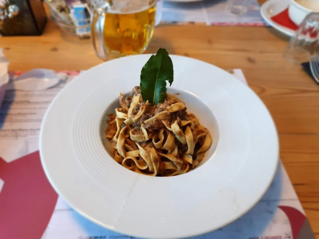 Marek E_Rifugio Orti 1900_Gallo-Tre Re-Mezzana Corti_review