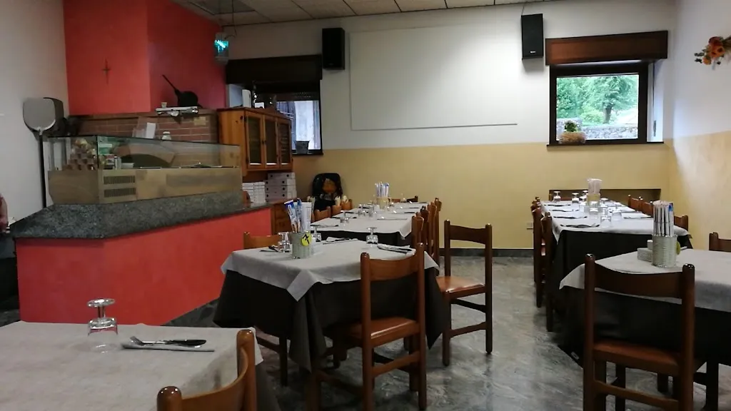 Bar Pizzeria Trota restaurant in Gandellino