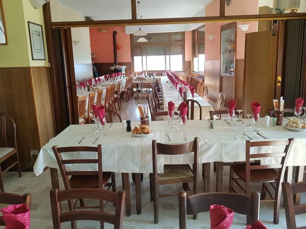 Bar Trattoria Pierì restaurant in Gandosso