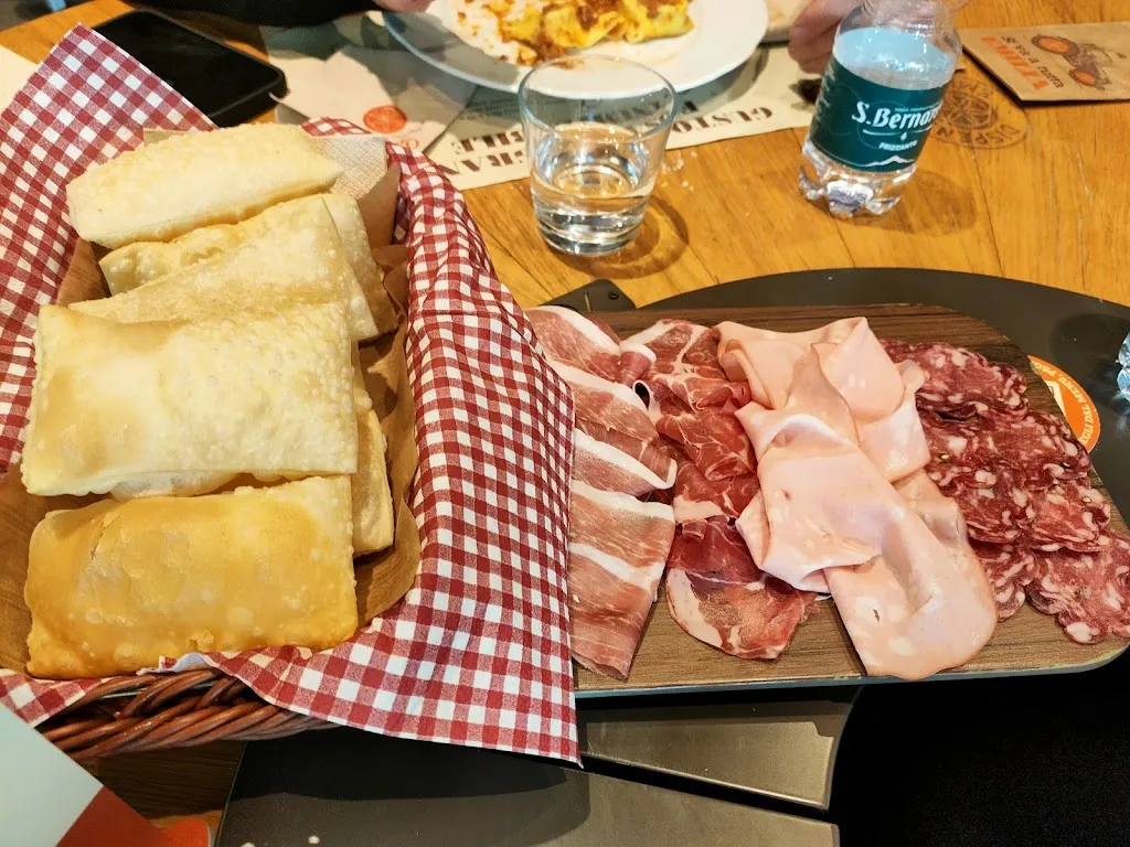 Dispensa Emilia Garbagnate Milanese_Garbagnate Monastero_slider_image_3