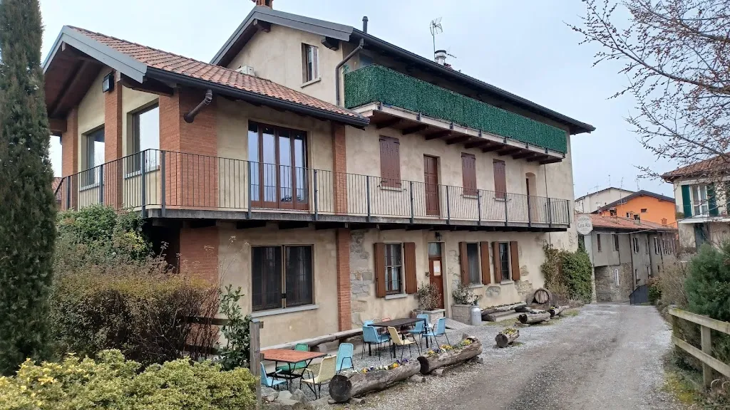 Agriturismo Casa Alta restaurant in Garbagnate Monastero