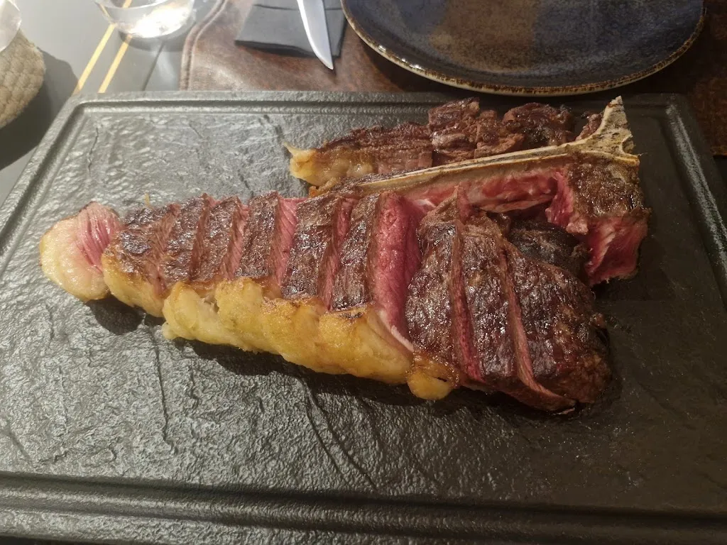 Matthew Carabott_Braceria Dileo_Altamura_review