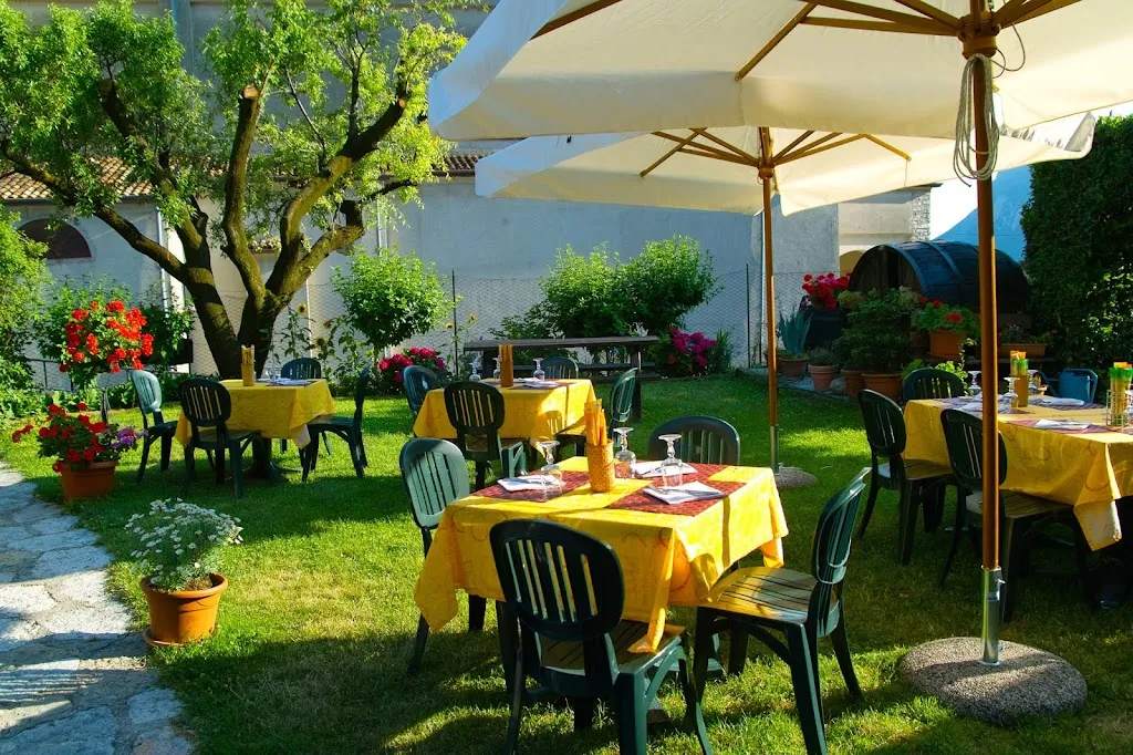 Osteria La Miniera_Gardola_slider_image_1