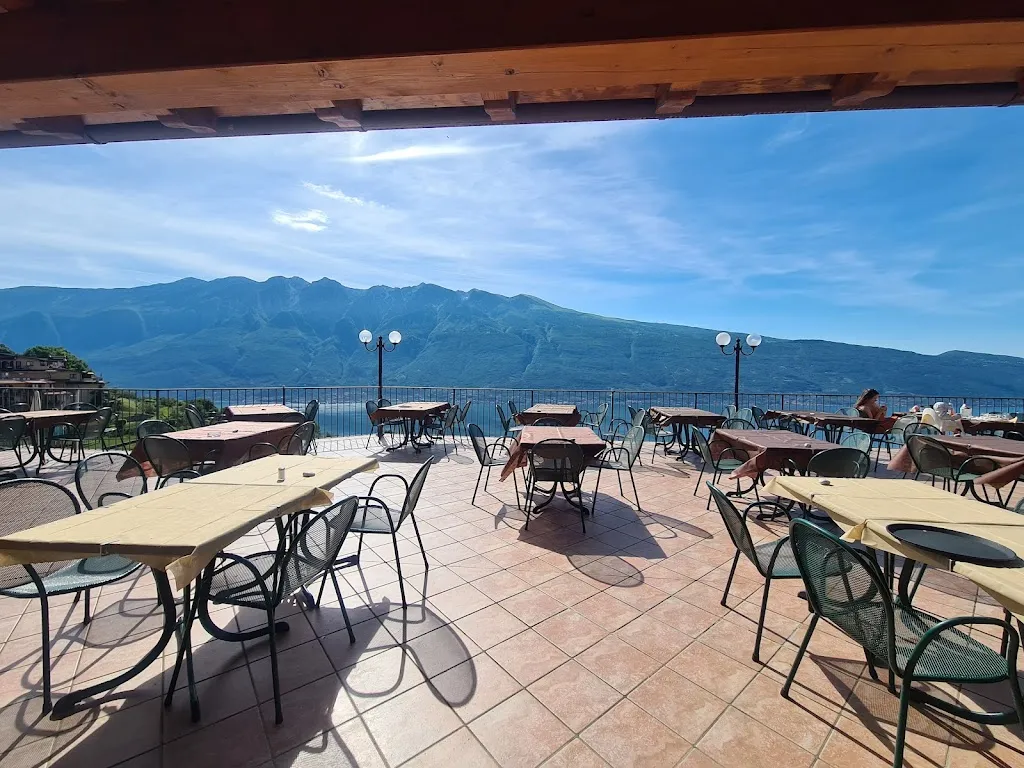 Gabriela Pardyka_Ruculì Residence Ristorante Pizzeria_Gardola_review