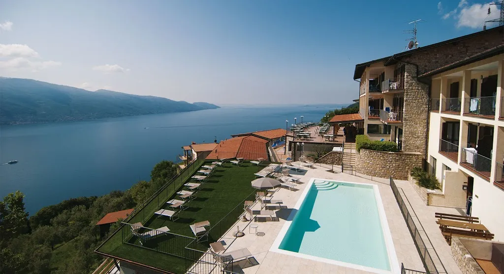 Ruculì Residence Ristorante Pizzeria restaurant in Gardola