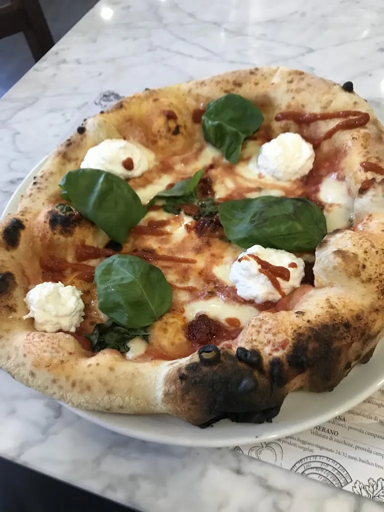 Jarred Chamberland (2sqigs)_La Baita dei Sapori del Sud_Garbagnate_review