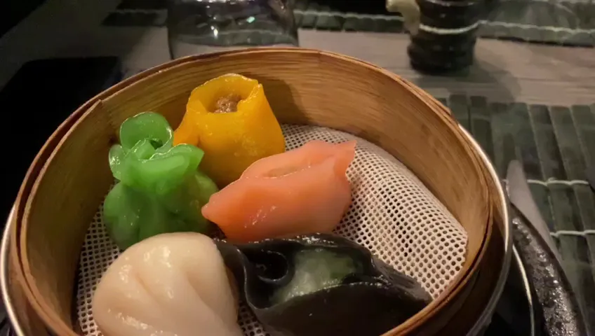 DIMSUM RESTAURANT_Garbagnate_slider_image_2