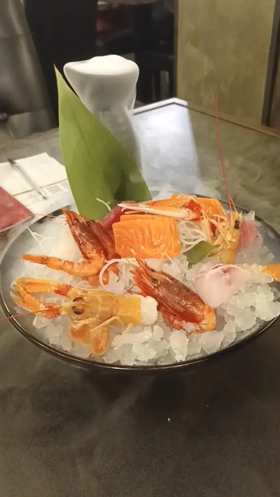 Kimuya Japanese Restaurant_Garbagnate_slider_image_2