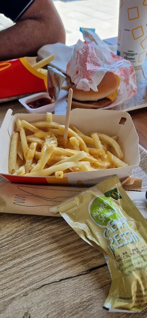 Menu_McDonald's_Garbagnate_image_9