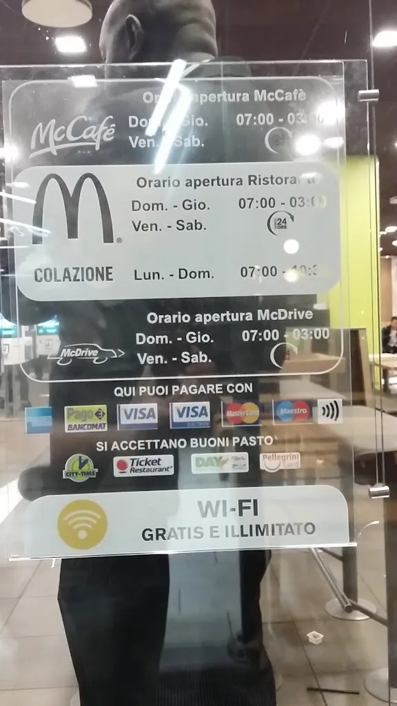 McDonald's_Garbagnate_slider_image_2