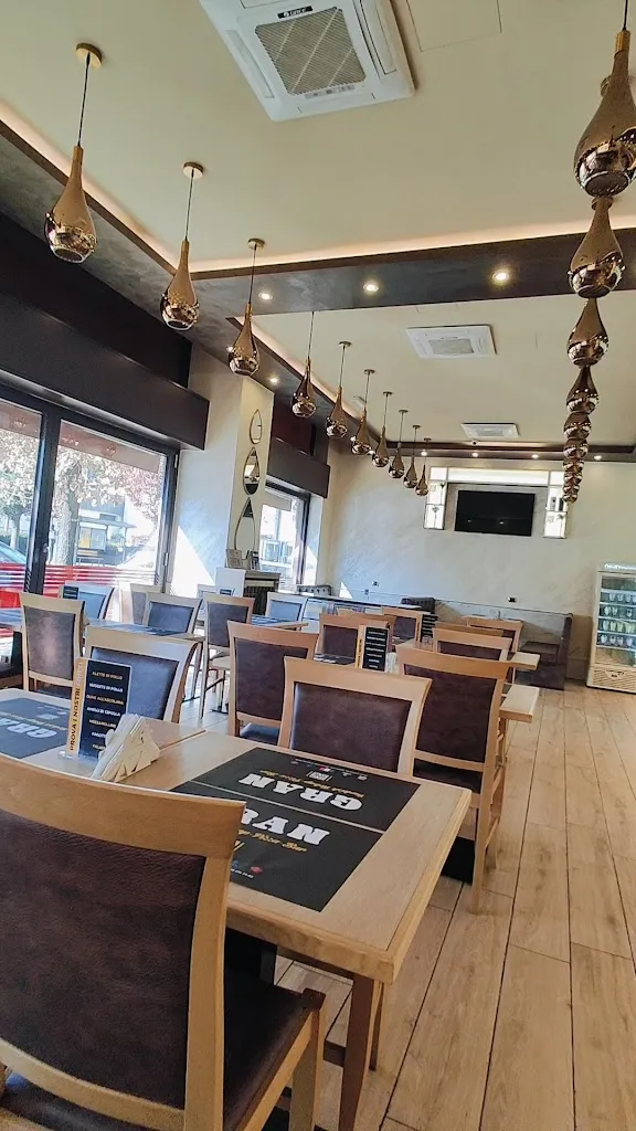 Gran Turkish - Kebap Pizza_Garbagnate_slider_image_2