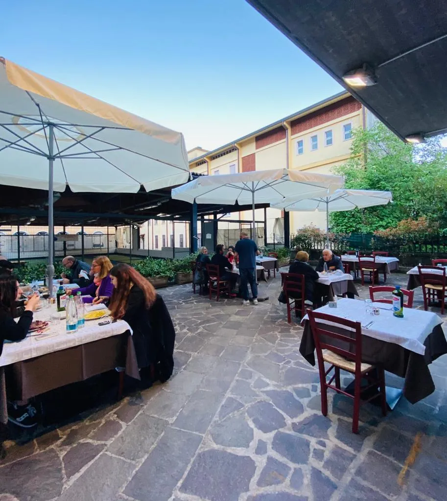 Ristorante Pizzeria Sperone D'Italia Di Scarale Andrea_Gardone Val Trompia_slider_image_1