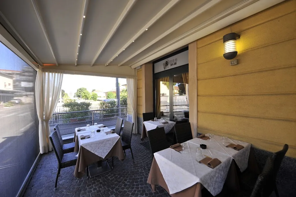 Eclipse Bar Restaurant Bar Pizzeria restaurant in Garlasco