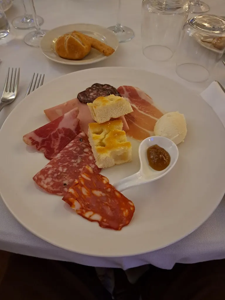 Davide Pillitteri_Villa Realetta_Garlasco_review