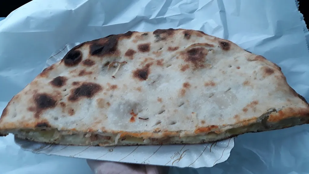 Apicella Rosalba_Garlasco_slider_image_3