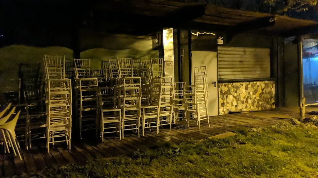 claudio crestale_Merci Baguette_Garlate_recensione