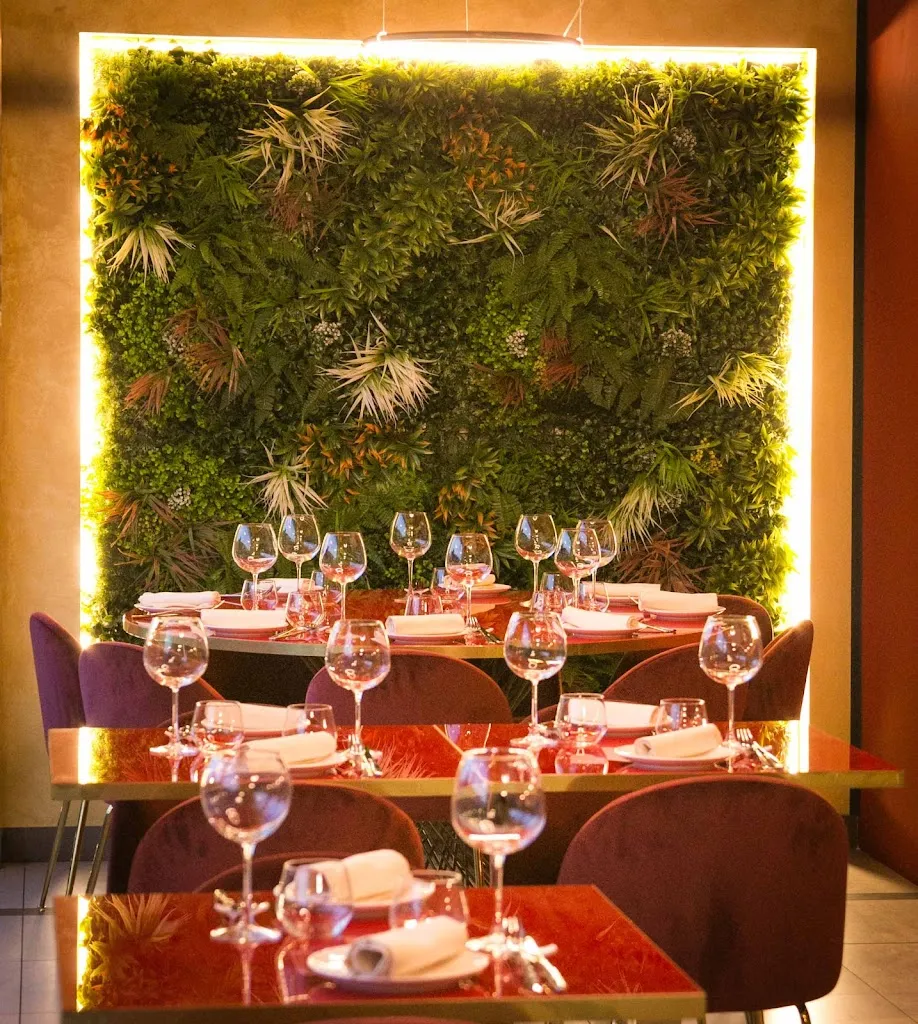 Nautilus Ristorante Pizzeria Lounge Bar restaurant in Garlate