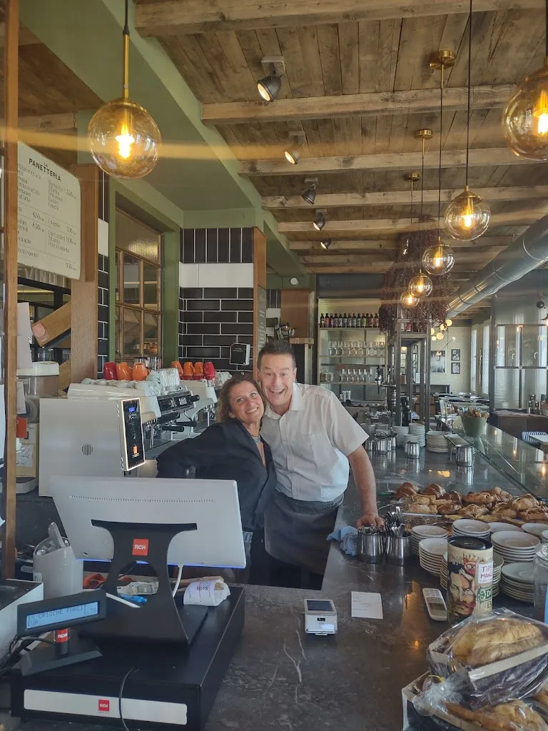 Maria Castiglione_Grace Bakery_Garlate_review