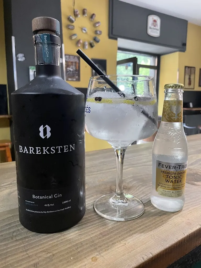 Art cafe_Garlate_slider_image_3