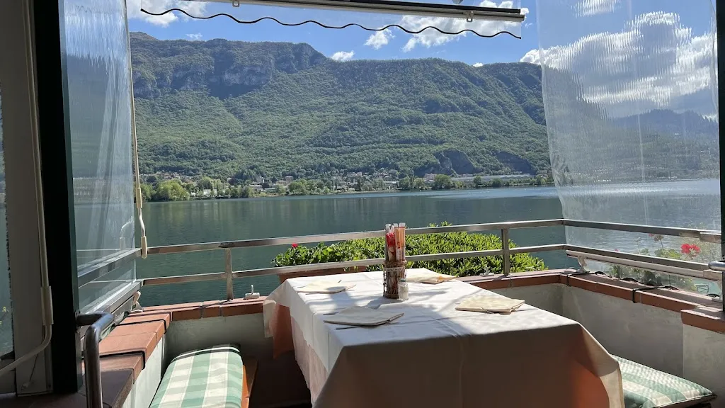 Belom restaurant in Garlate