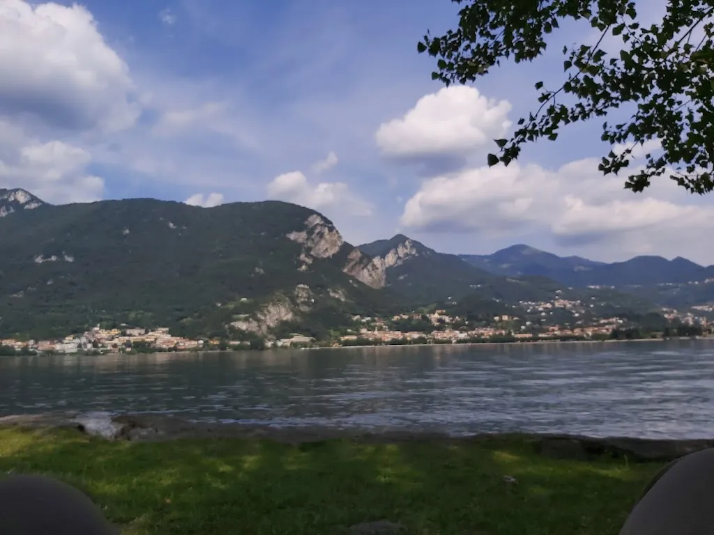 Centro sportivo garlate restaurant in Garlate