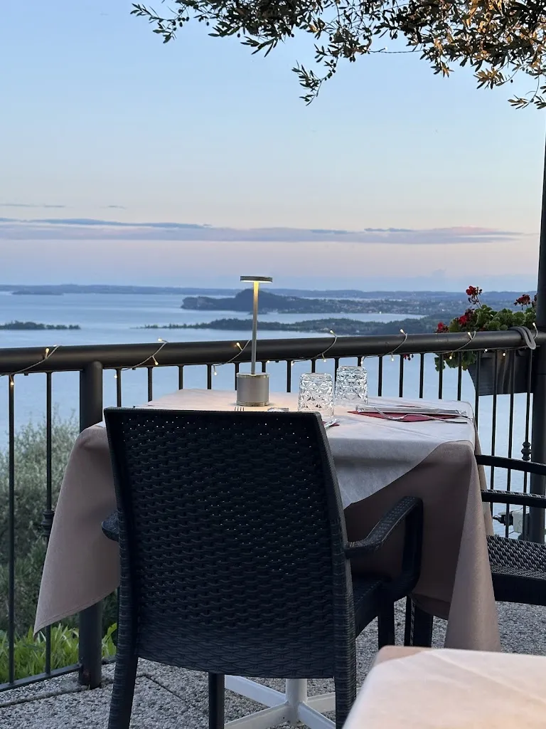 Ristorante Pizzeria NABLUS_Gardone Riviera_slider_image_1