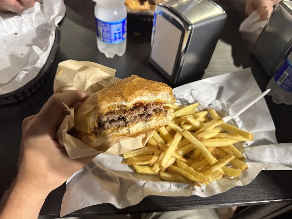 Andrew T_200 Grammi_Borgo Santa Maria Immacolata_review