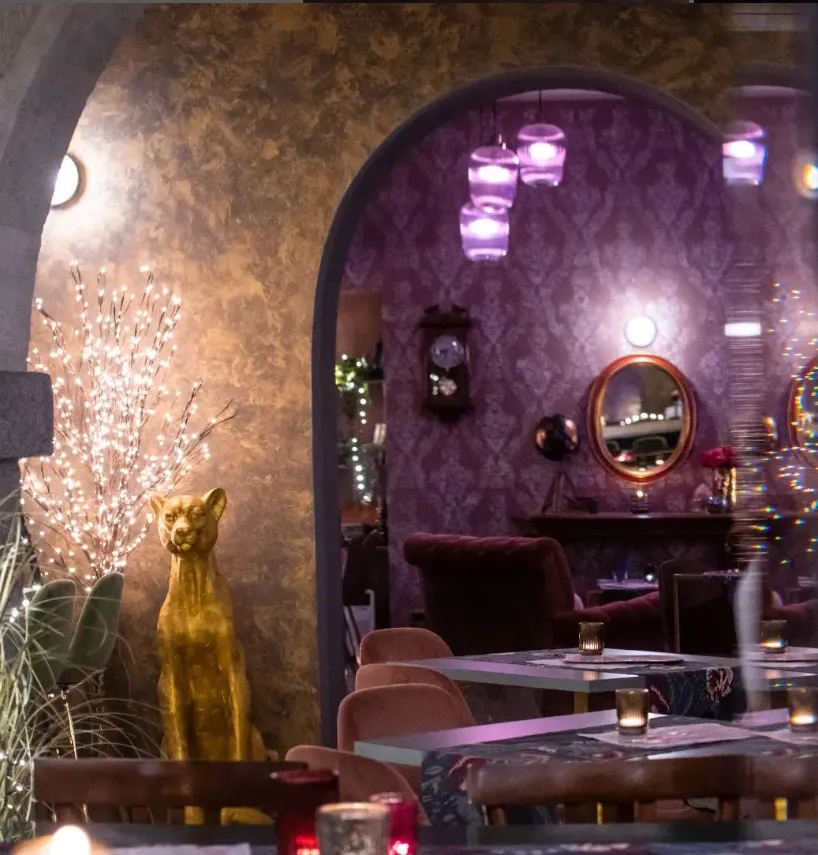 IRMA - ristorante per aperitivo e apericena restaurant in Gardone Riviera