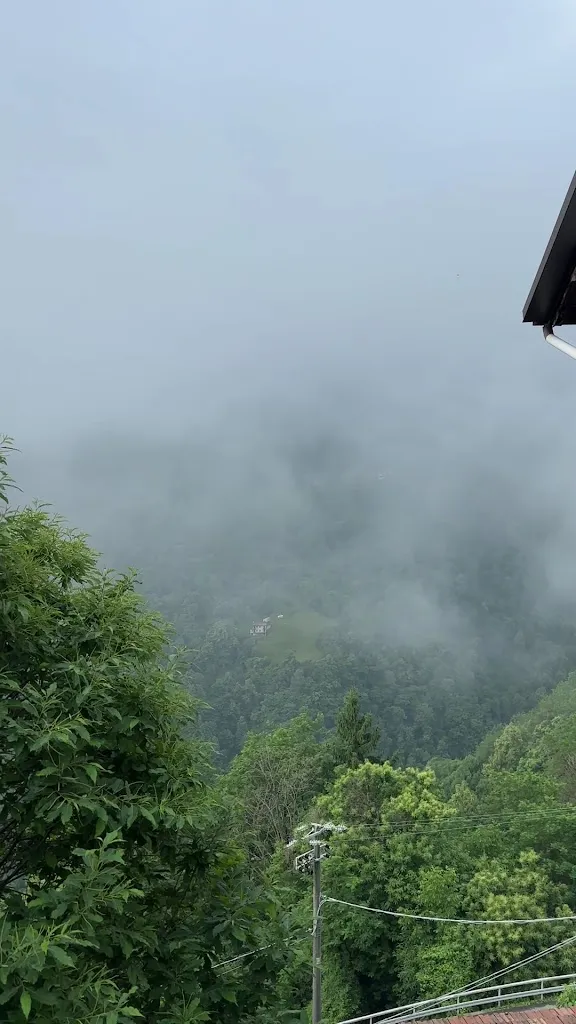 Imran Yousuf_Hotel De Jean S.N.C. Matteri Aldo Di Giuseppe &_Garzeno_review