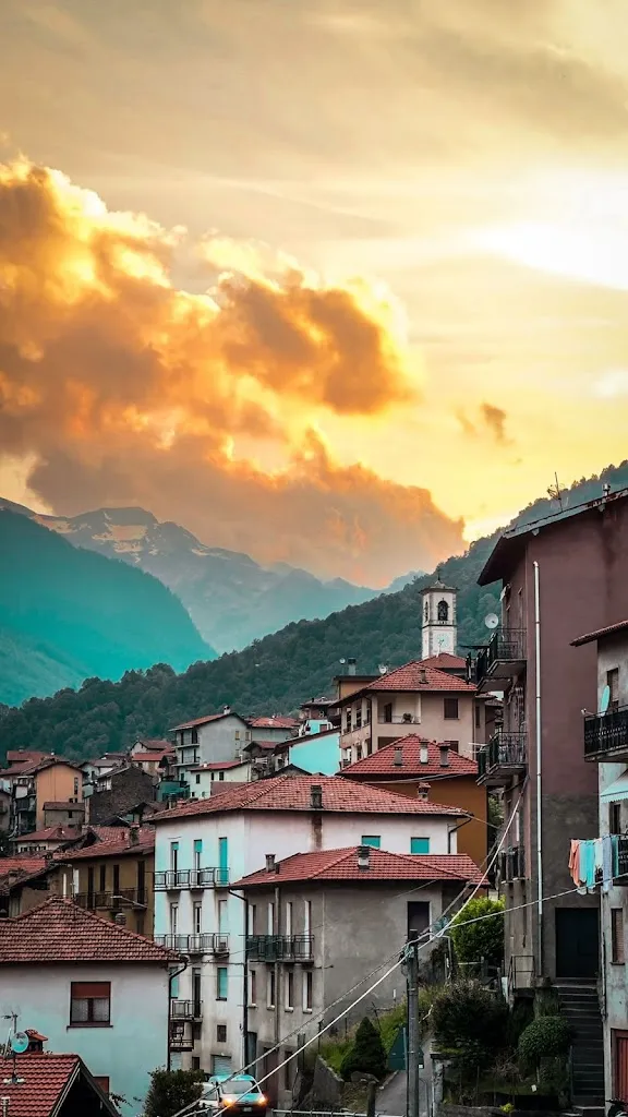 Jonathan Misuguti_Hotel De Jean S.N.C. Matteri Aldo Di Giuseppe &_Garzeno_review