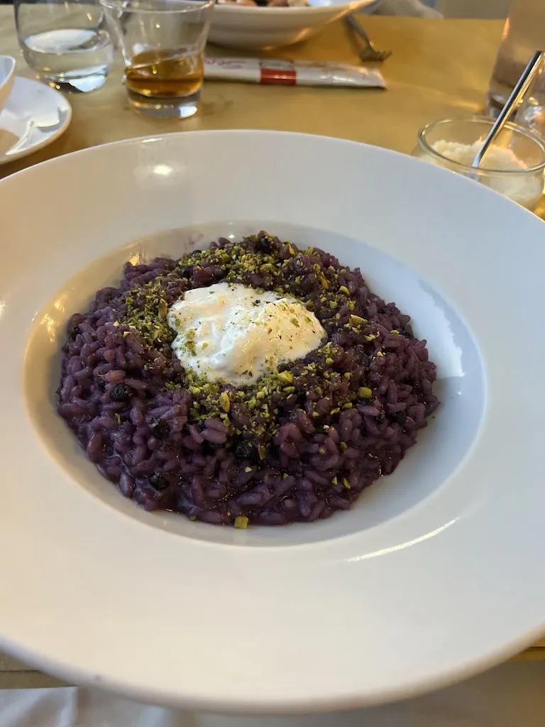 Pizzeria Degustando_Gavarno Rinnovata_slider_image_2