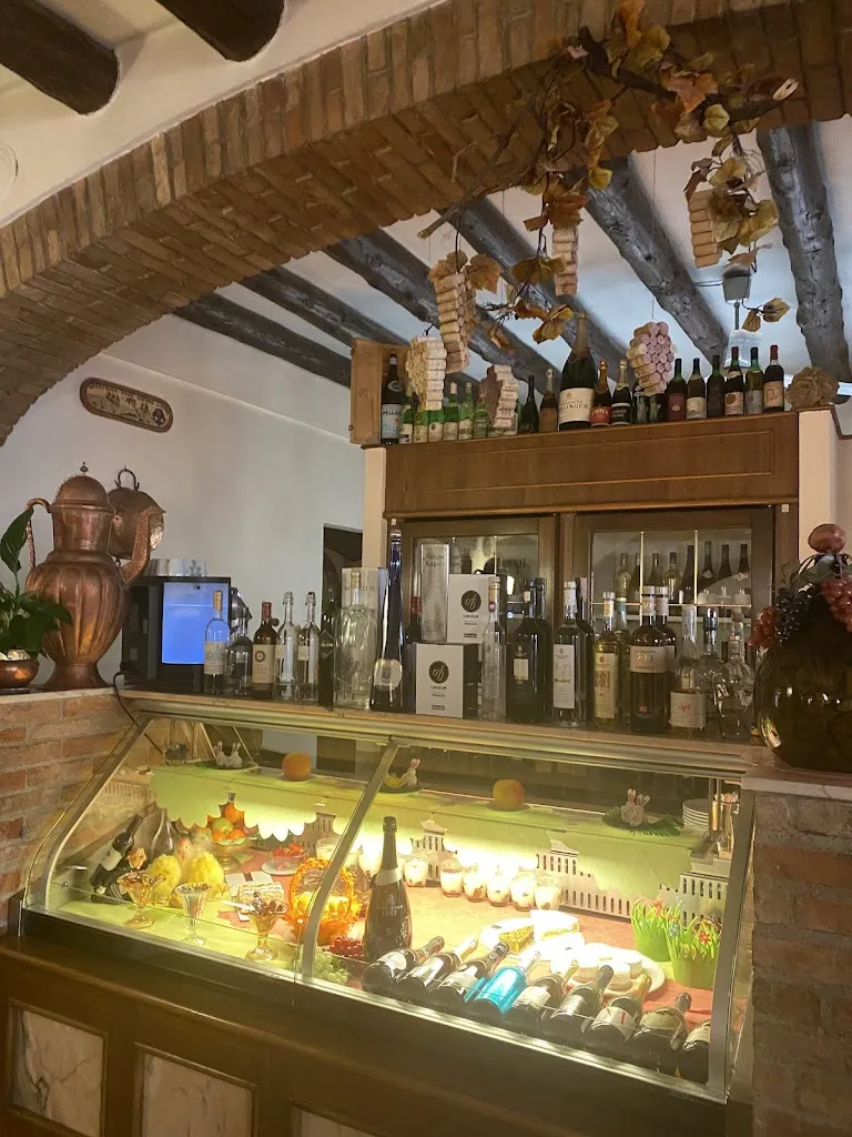 Elenasilvia Rusu_Ristorante Pizzeria Castello del Vescovado_Gavarno Rinnovata_review