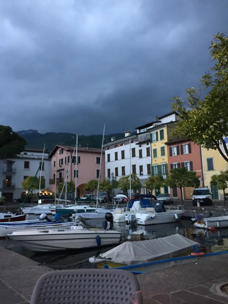 Emily Taylor_Bar Osteria al Porto di Villa_Gargnano_review