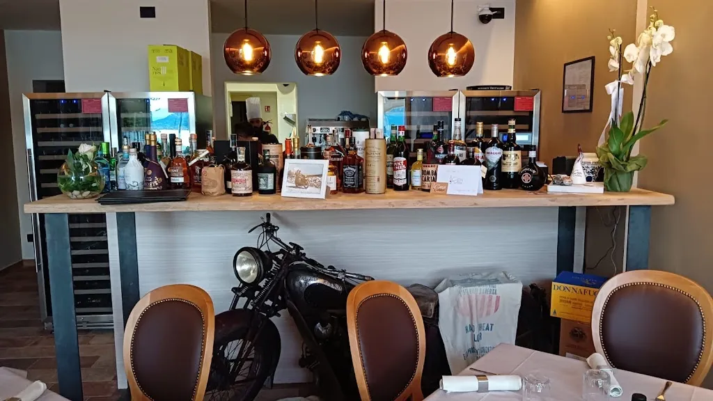 Casa Calderì restaurant restaurant in Gargnano