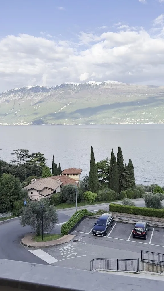 Yurii Grygoriev_Hotel Ristorante Meandro_Gargnano_recensione