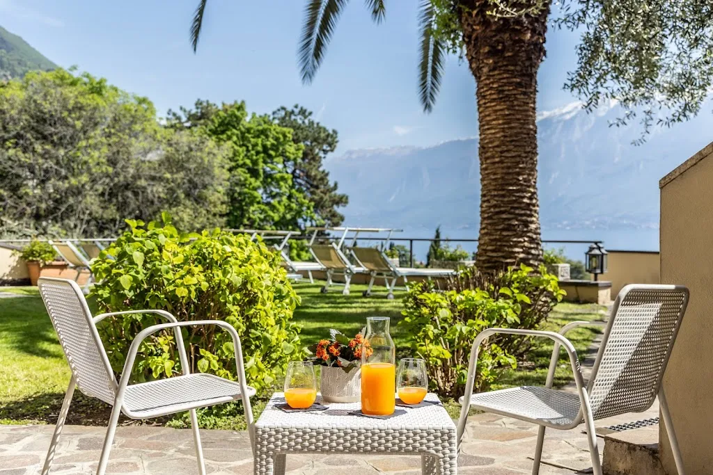 Hotel Ristorante Meandro restaurant in Gargnano