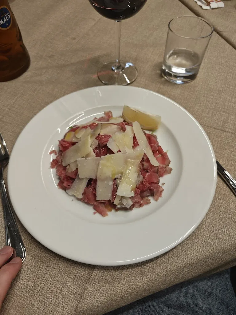 Archie Downs_Ristorante Pizzeria Running Club_Gargnano_review