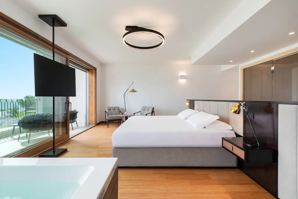 Boutique Hotel Sostaga_Gargnano_slider_image_3