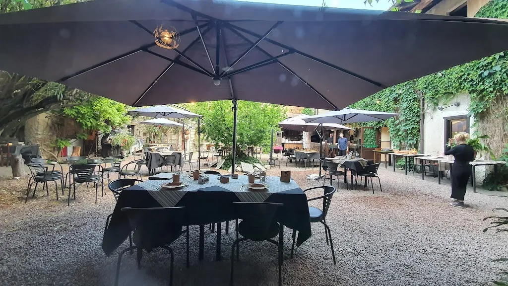 Corte dei Brut_Gavirate_slider_image_1