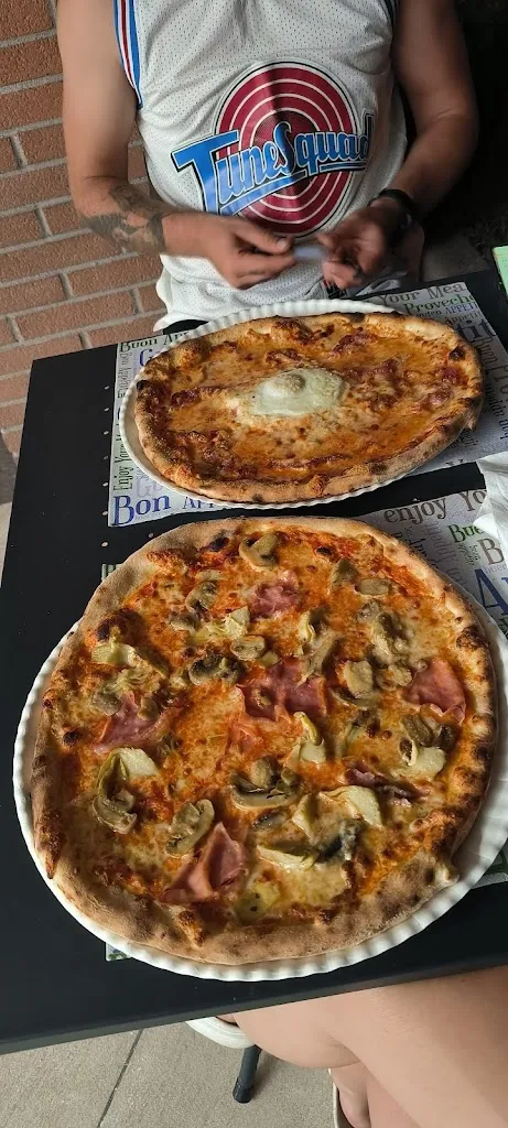 Tanya Ilieva_Pizzeria Vesuvio_Gavardo-Sopraponte_review