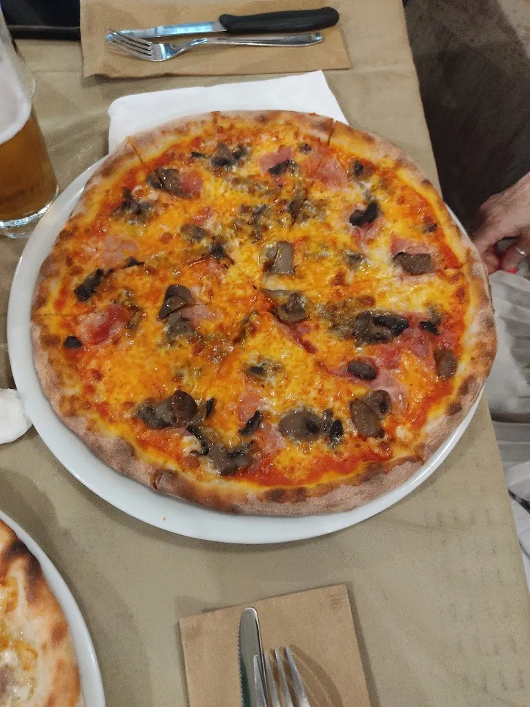 Menu_Al Centrale - Wine Bar Bistrot_Borgo Santa Maria Immacolata_image_6