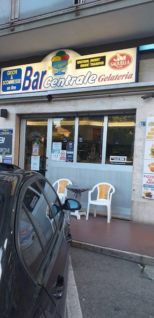 Al Centrale - Wine Bar Bistrot restaurant in Borgo Santa Maria Immacolata