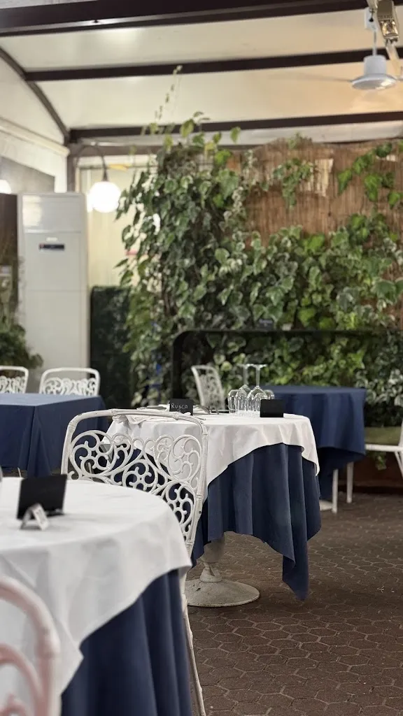 La Brasserie Ristorante restaurant in Gazzada Schianno