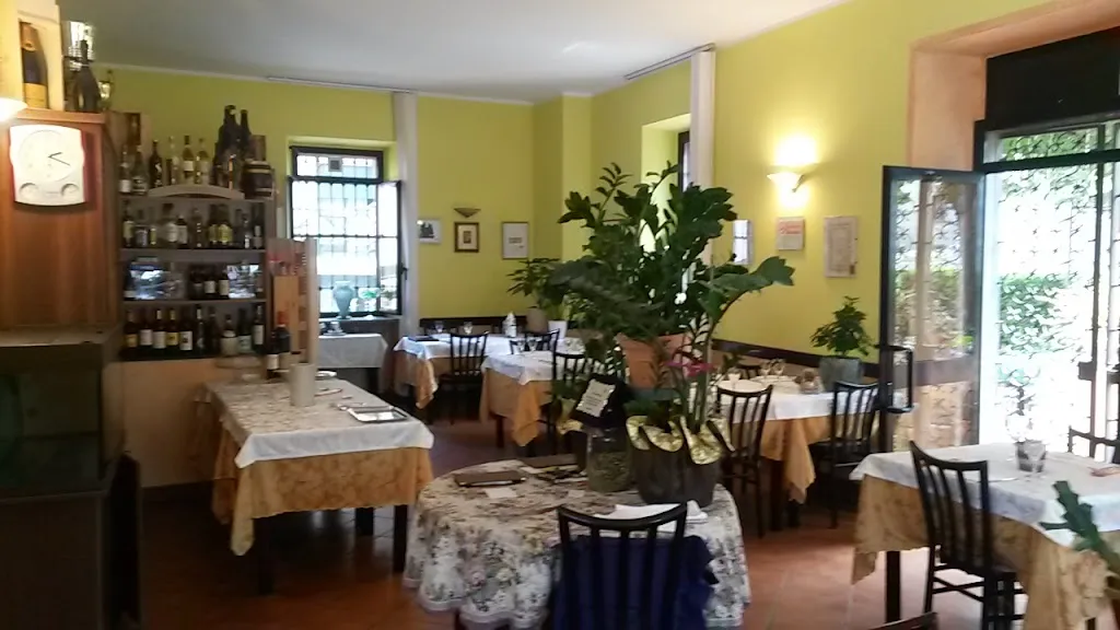 Ristorante Da Serafino restaurant in Gazzada Schianno