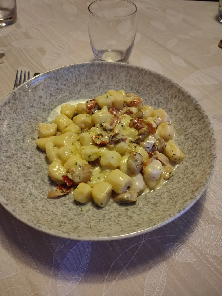 flo cle_Ristorante Pizzeria Grattacielo_Gazzaniga_review