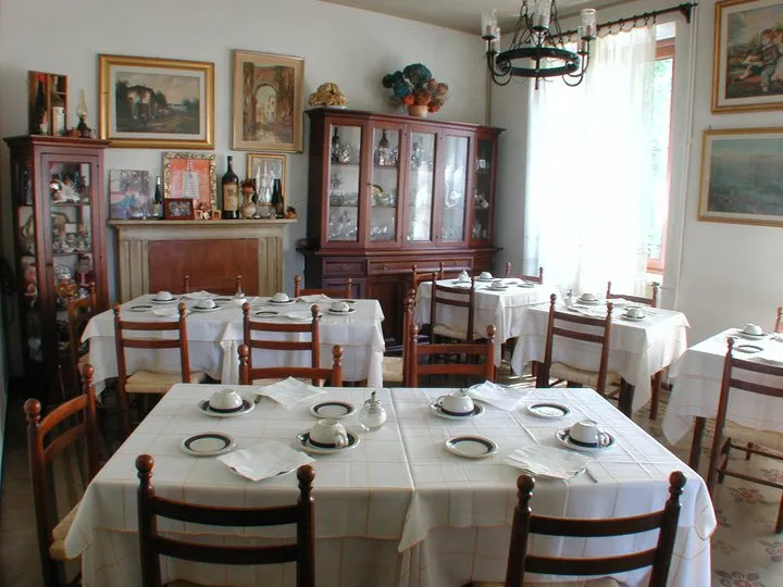 Albergo Ristorante Le Ortensie_Gemonio_slider_image_1