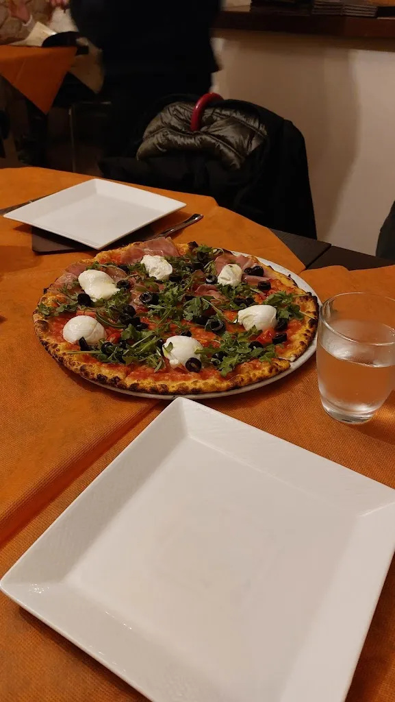 Diego Massara_Pizzeria Don Diego_Gemonio_review